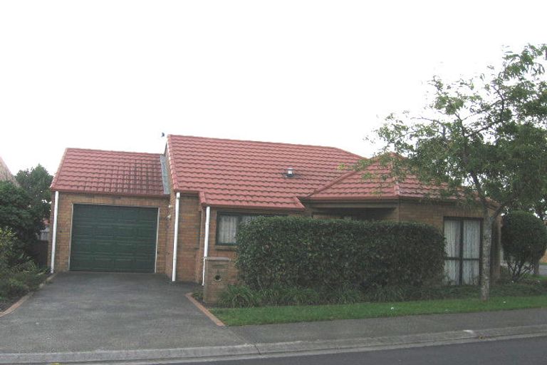 Photo of property in 4 Kilmarnock Avenue, Ranui, Auckland, 0612