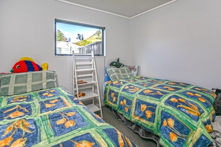 Photo of property in 40a Mako Avenue, Whiritoa, Whangamata, 3691