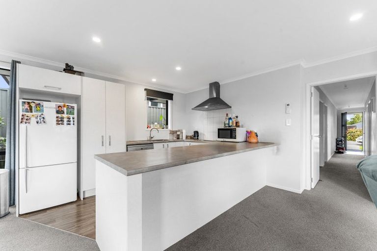 Photo of property in 8 Wai Huri Place, Omokoroa, 3114