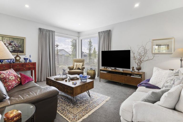 Photo of property in 54 Gimson Street, Solway, Masterton, 5810