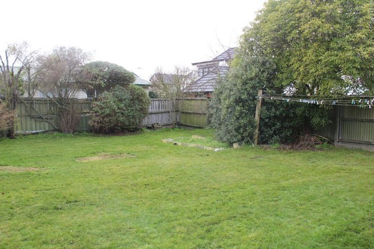Photo of property in 2 Colman Avenue, Sockburn, Christchurch, 8042