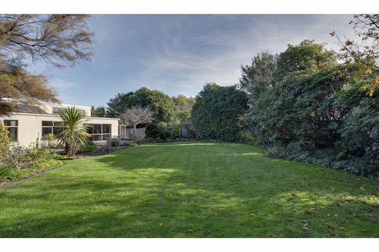 Photo of property in 137 Selwyn Street, Waimataitai, Timaru, 7910