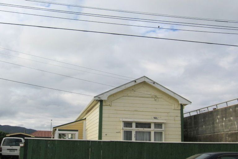 Photo of property in 6 Tory Street, Petone, Lower Hutt, 5012