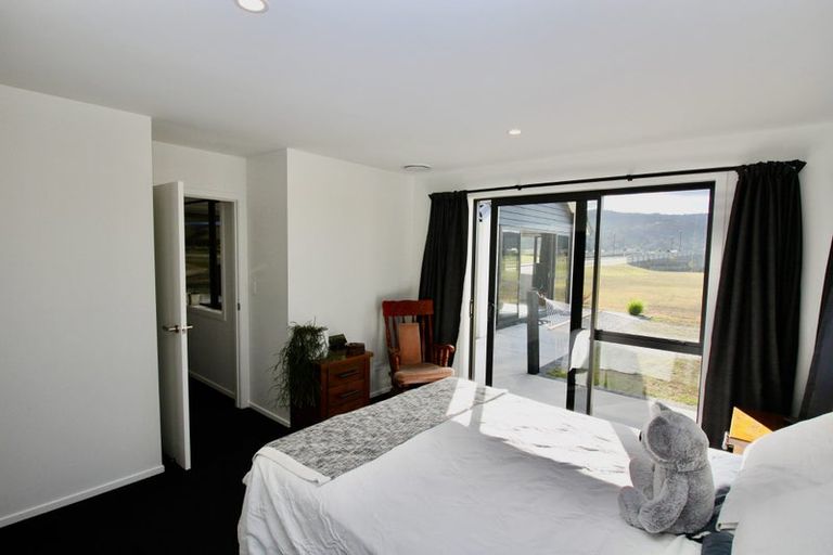Photo of property in 3 Awatea Drive, Whitianga, 3510