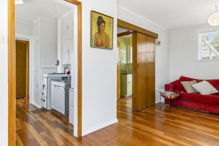 Photo of property in 41 Te Rangitautahanga Road, Turangi, 3334