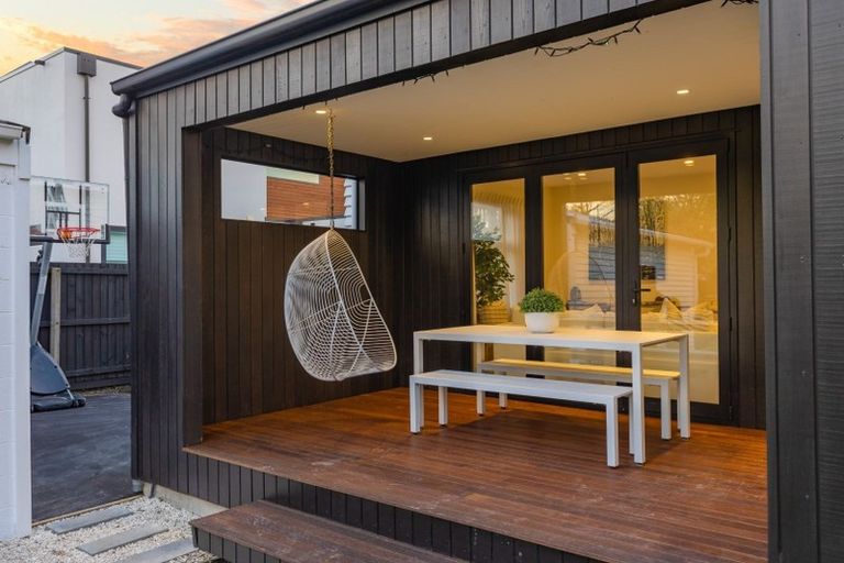 Photo of property in 26 Saint Albans Street, St Albans, Christchurch, 8014