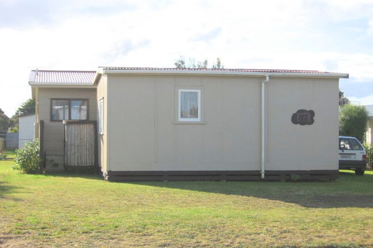 Photo of property in 117a Linton Crescent, Whangamata, 3620