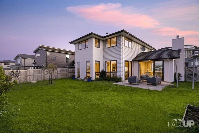 Photo of property in 54 Colonial Drive, Silverdale, 0932