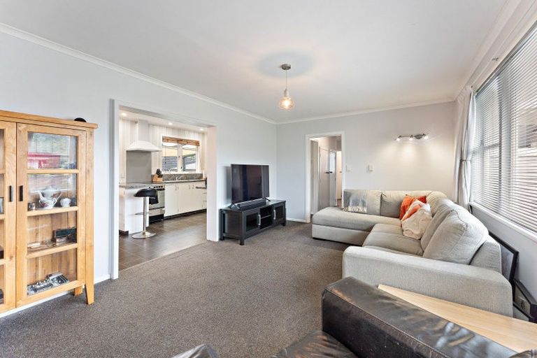 Photo of property in 41 Totara Park Road, Clouston Park, Upper Hutt, 5018