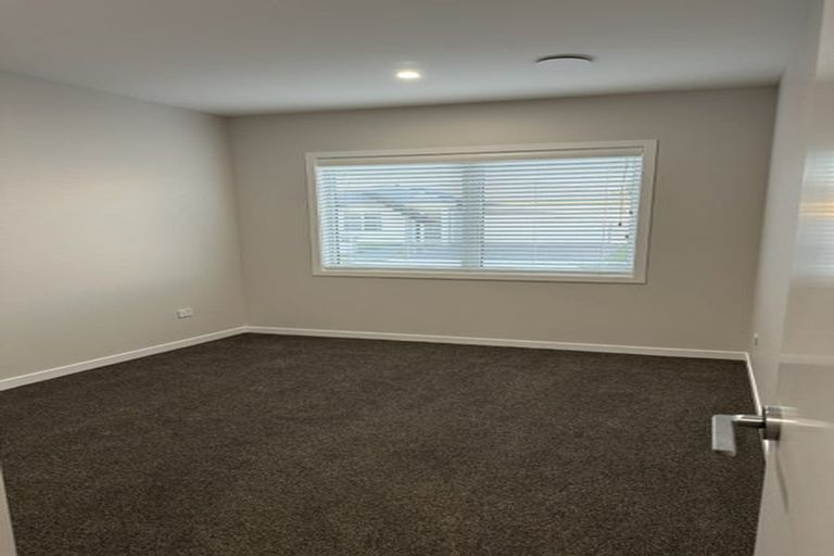 Photo of property in 15 George Yee Place, Taradale, Napier, 4112