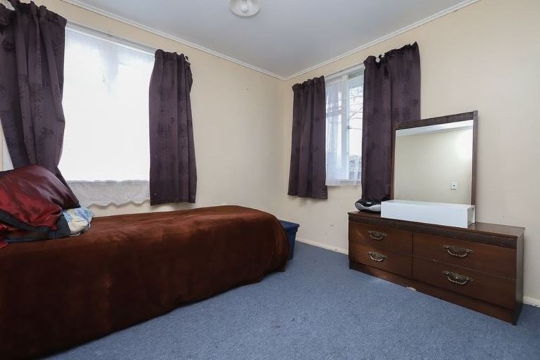 Photo of property in 22 Willis Street, Bader, Hamilton, 3206