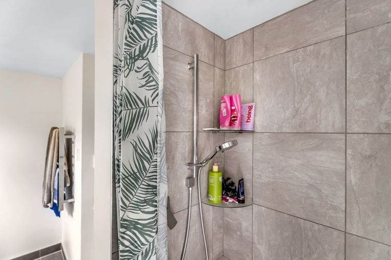 Photo of property in 64a Robinson Road, Whitianga, 3510