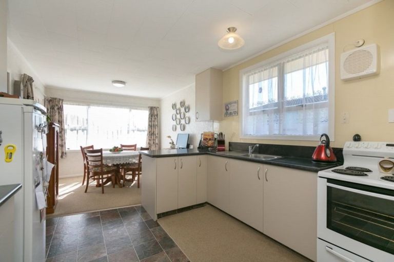 Photo of property in 28a High Street East, Waitara, 4320