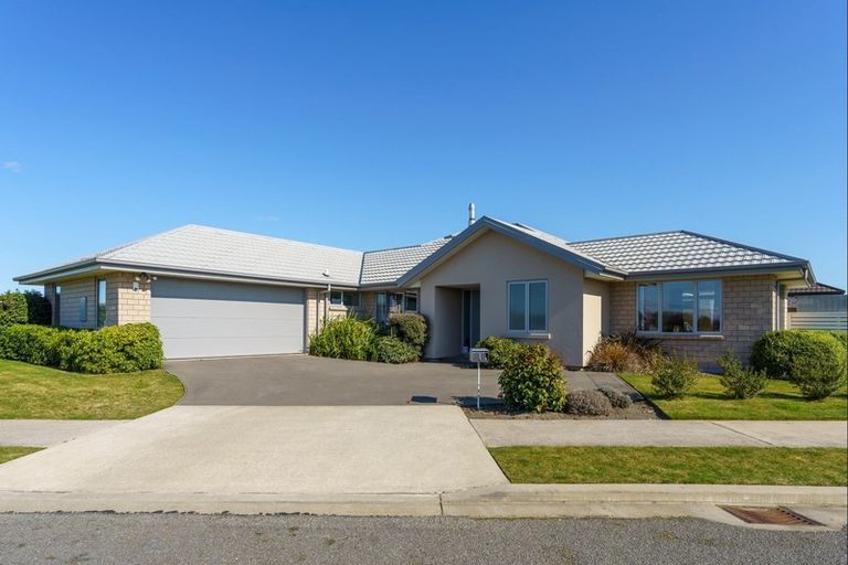 Photo of property in 1 Galatos Street, Rangiora, 7400