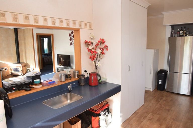 Photo of property in 99 Cargill Street, Waikiwi, Invercargill, 9810