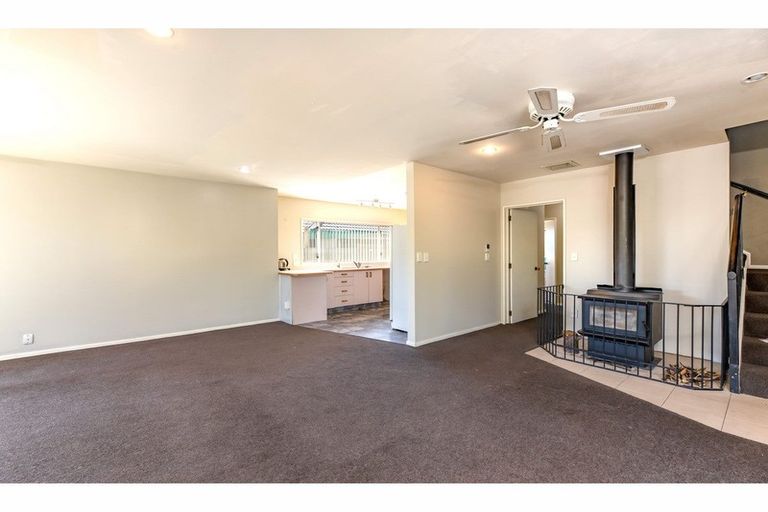 Photo of property in 14a Pannell Avenue, Wainoni, Christchurch, 8061