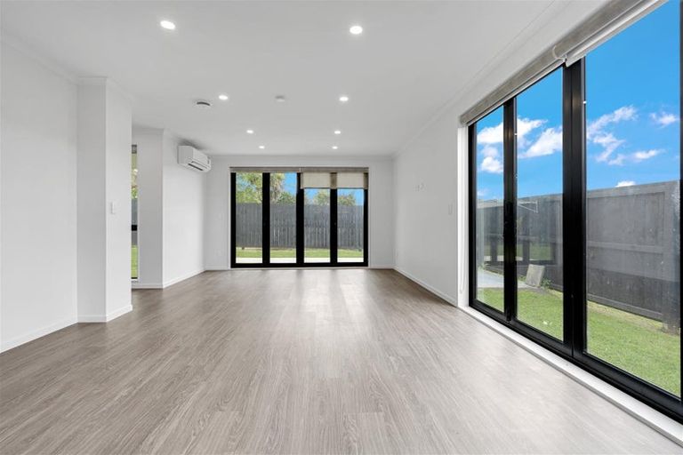 Photo of property in 19 Waipuke Street, Pokeno, 2472