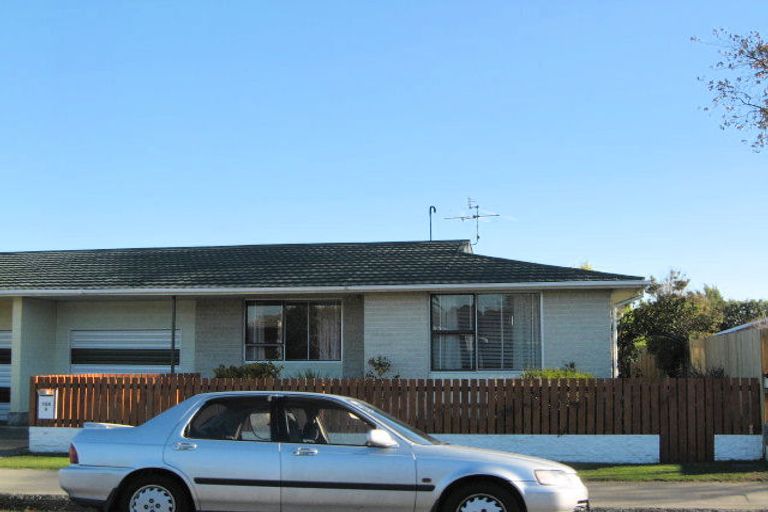 Photo of property in 2/154 Palmers Road, New Brighton, Christchurch, 8083