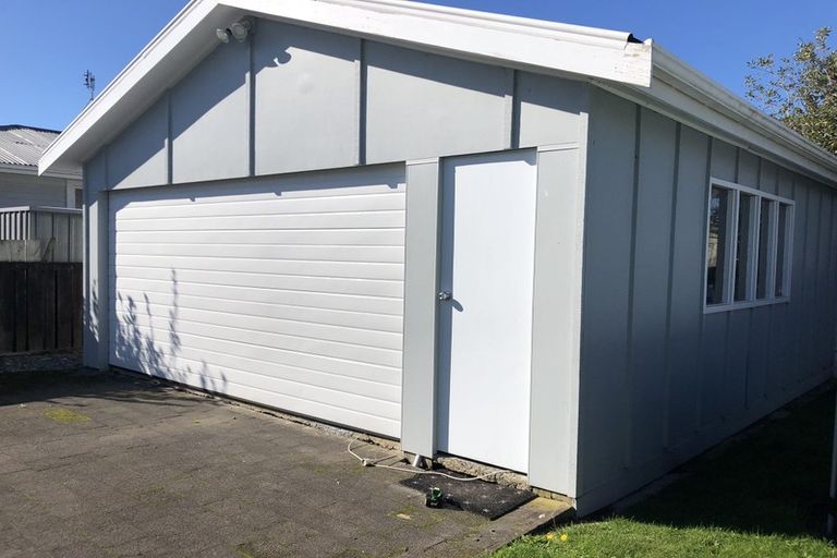 Photo of property in 4 Royston Street, Rosehill, Papakura, 2113