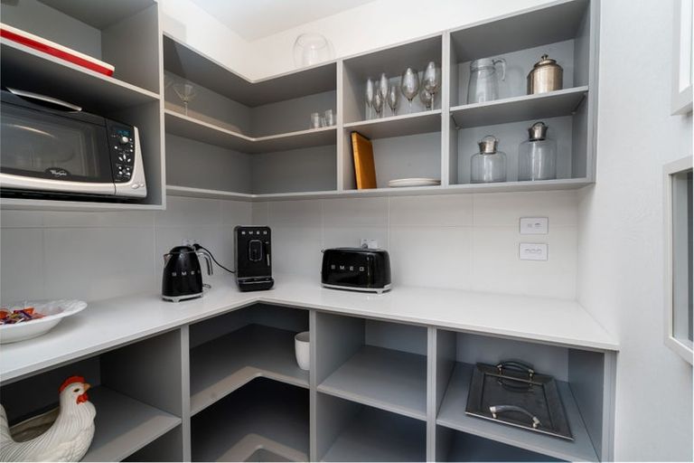 Photo of property in 10 Te Rata Boulevard, Karaka, 2124