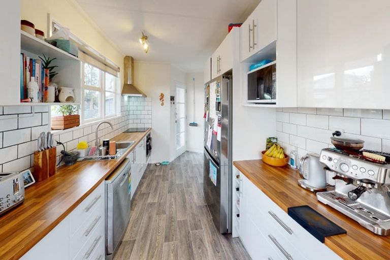 Photo of property in 41 Seaforth Avenue, Milson, Palmerston North, 4414