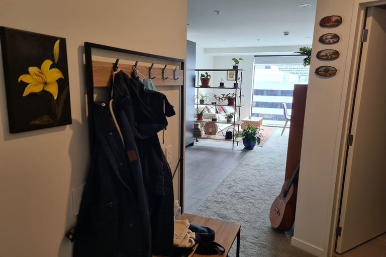 Photo of property in Pinnacle On Victoria, 1301/160 Victoria Street, Te Aro, Wellington, 6011