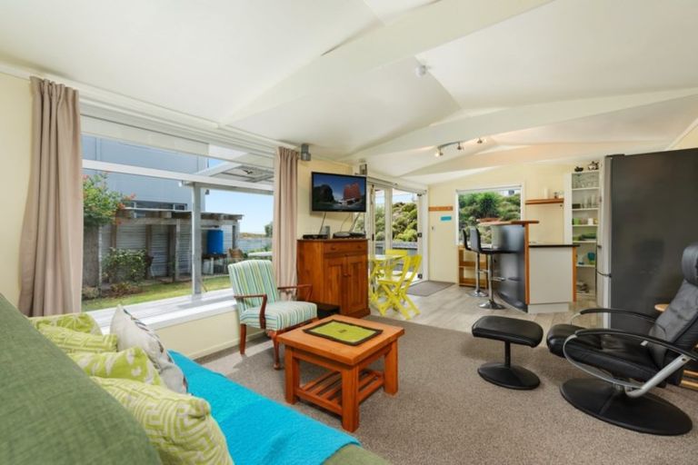 Photo of property in 357a Oceanbeach Road, Mount Maunganui, 3116