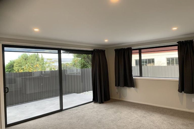 Photo of property in 3/32 Victoria Street, Rangiora, 7400