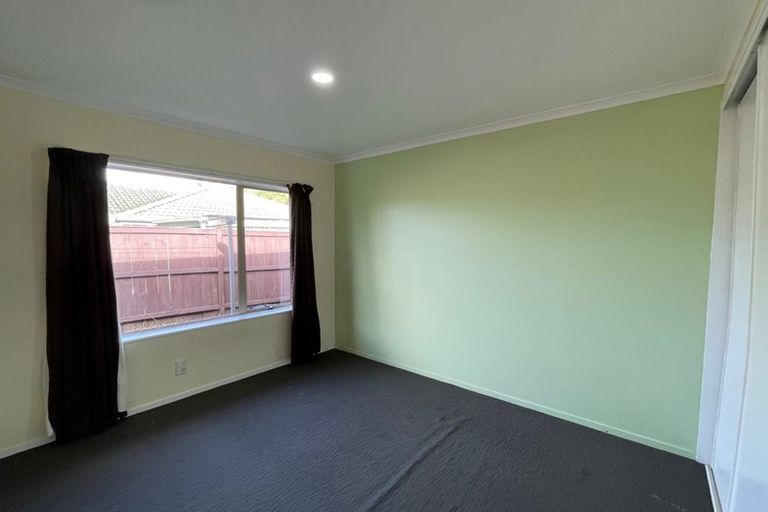 Photo of property in 43 Sandwick Drive, Weymouth, Auckland, 2103