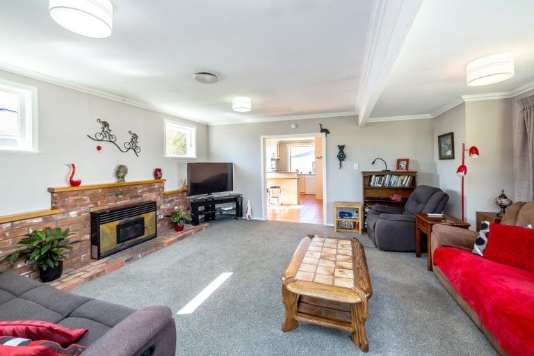 Photo of property in 4 Madden Place, Solway, Masterton, 5810