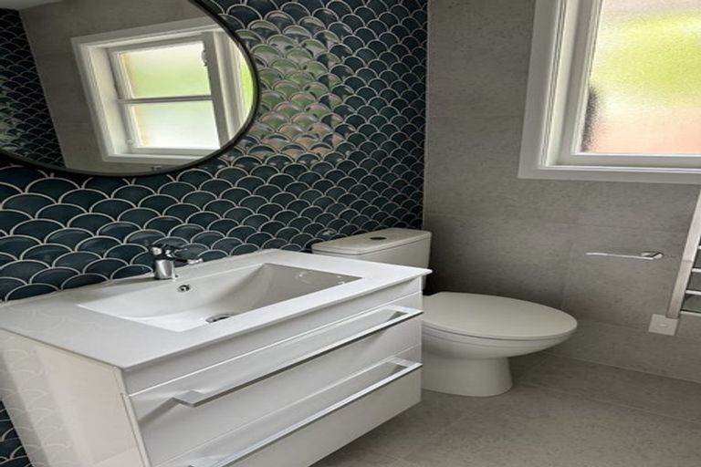 Photo of property in 1/285 Fergusson Drive, Heretaunga, Upper Hutt, 5018