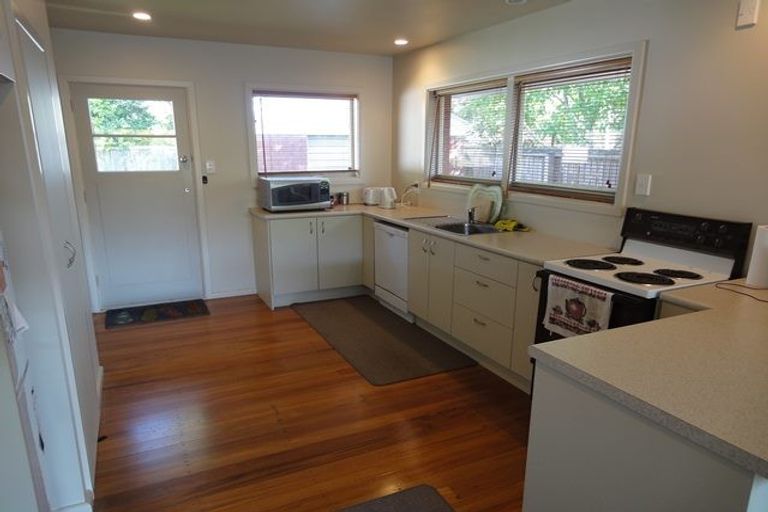 Photo of property in 1/9 Wadeley Road, Ilam, Christchurch, 8041