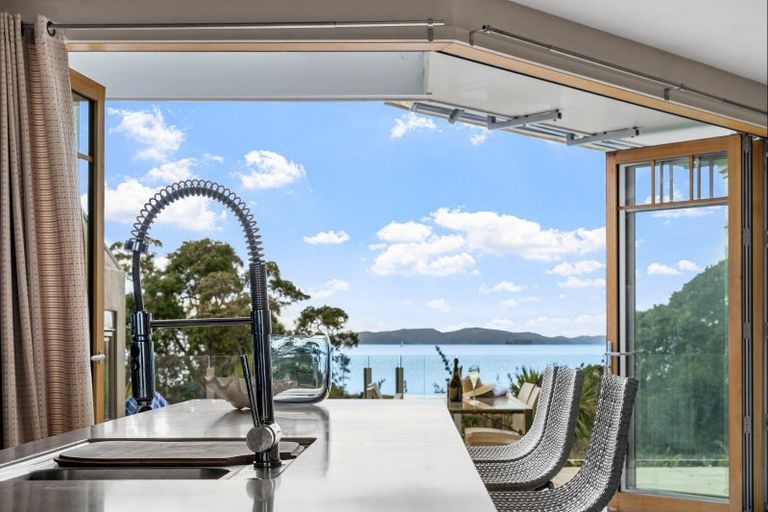 Photo of property in 36 Little Compton Mews, Snells Beach, 0920