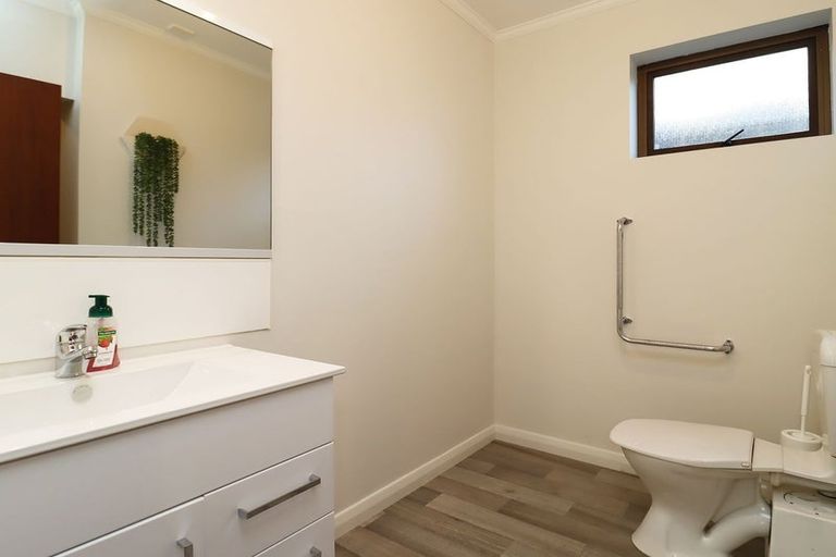 Photo of property in 20a Till Street, South Hill, Oamaru, 9400