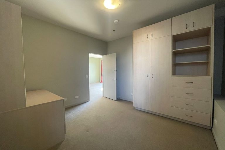 Photo of property in City Lodge, 402/115 Vivian Street, Te Aro, Wellington, 6011