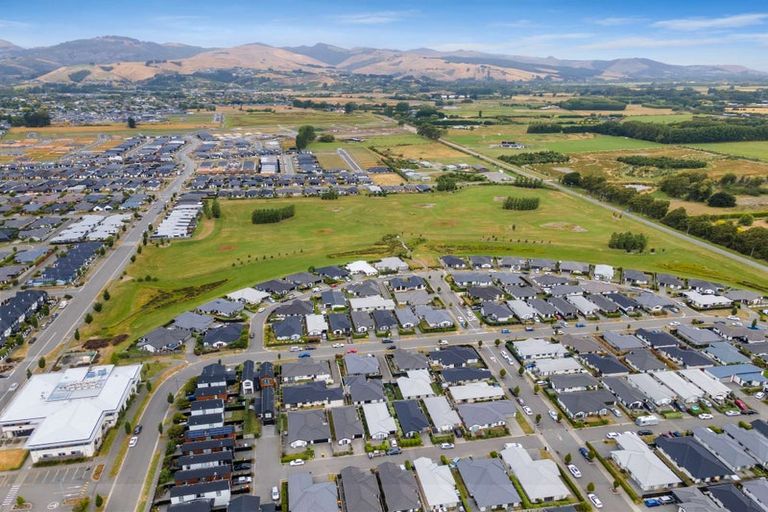 Photo of property in 10 Capil Court, Halswell, Christchurch, 8025