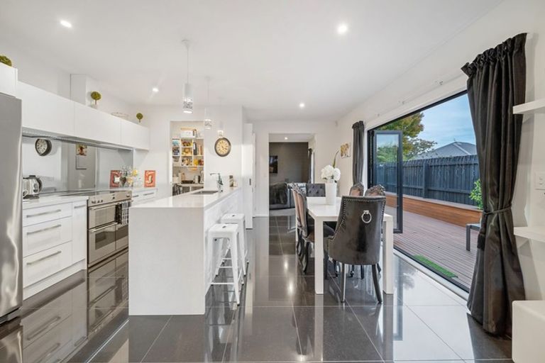 Photo of property in 214 Burwood Road, Burwood, Christchurch, 8083