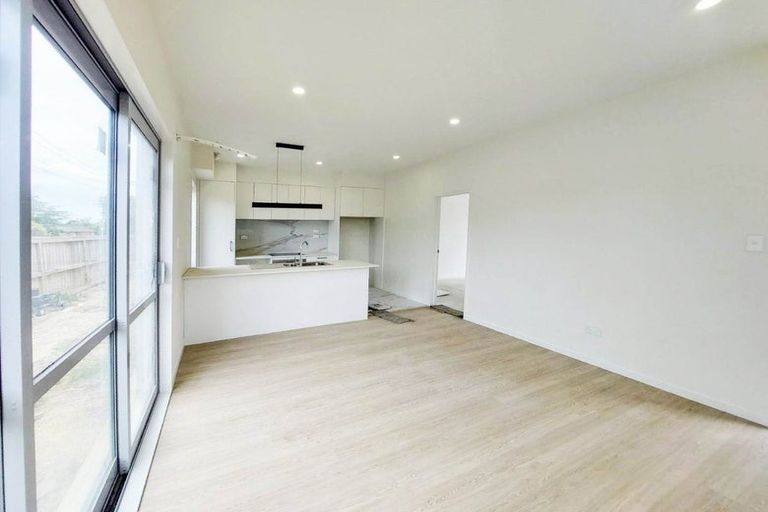 Photo of property in 37d Wyllie Road, Papatoetoe, Auckland, 2025