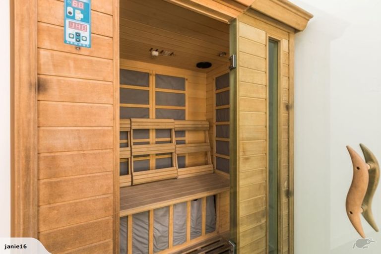 Photo of property in 3-01/424 Maunganui Road, Mount Maunganui, 3116