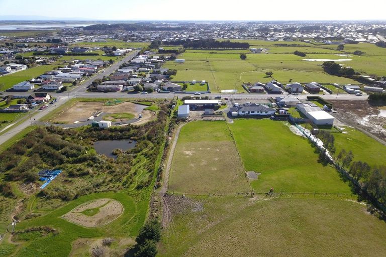 Photo of property in 111 Avon Road, Clifton, Invercargill, 9812