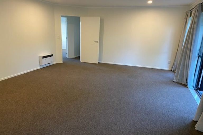 Photo of property in 22 Johnsview Terrace, Hillcrest, Hamilton, 3216