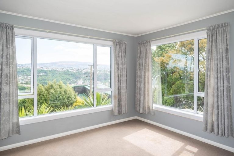 Photo of property in 75 Skibo Street, Kew, Dunedin, 9012
