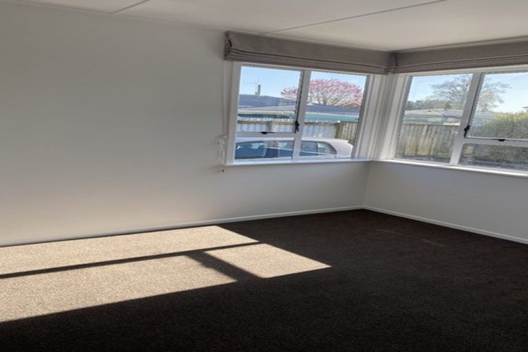 Photo of property in 98 King Street, Taradale, Napier, 4112