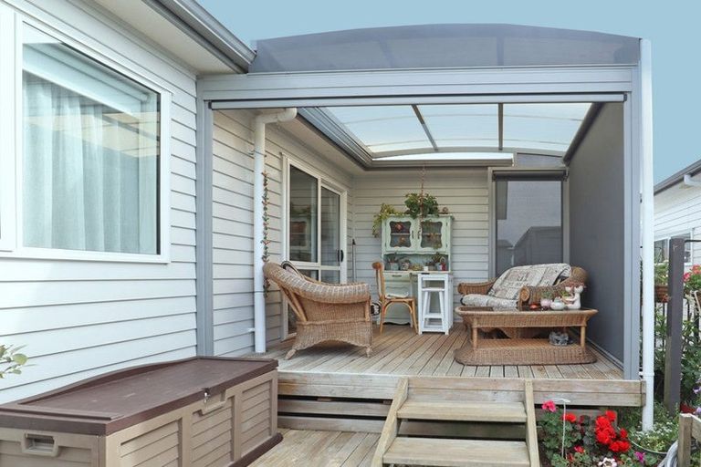 Photo of property in 11 Kamahi Crescent, Papamoa Beach, Papamoa, 3118