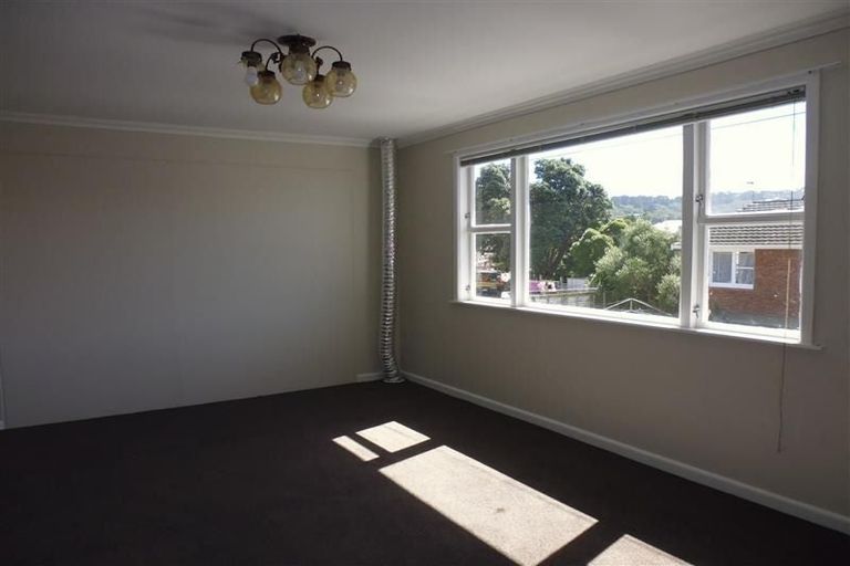 Photo of property in 10 Tully Street, Kilbirnie, Wellington, 6022