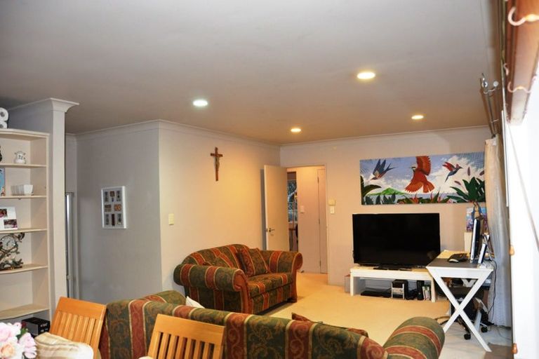 Photo of property in 1/10 Ridge Road, Howick, Auckland, 2014