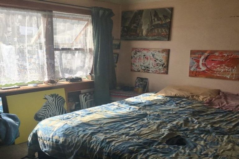 Photo of property in 51 Reid Road, South Dunedin, Dunedin, 9012