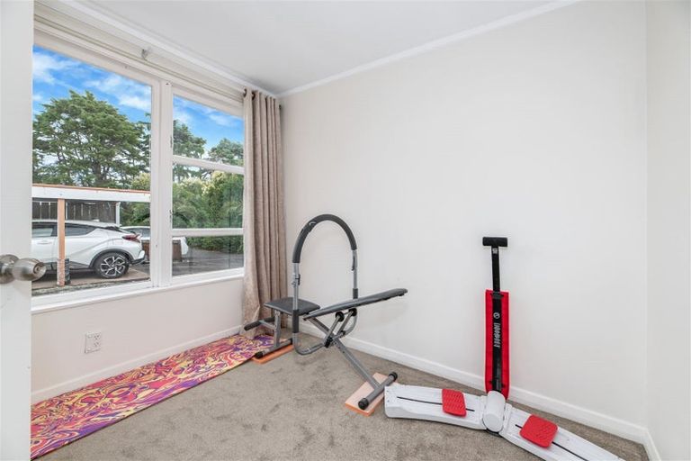 Photo of property in 308 Great North Road, Henderson, Auckland, 0612