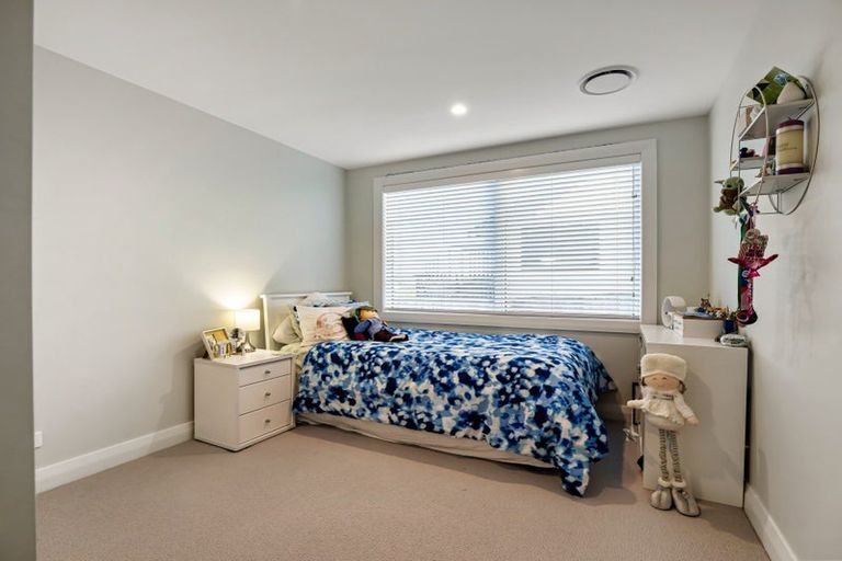 Photo of property in 37 Coppelia Avenue, Omokoroa, 3114