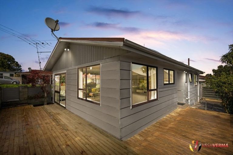 Photo of property in 1/53 Great South Road, Takanini, 2112